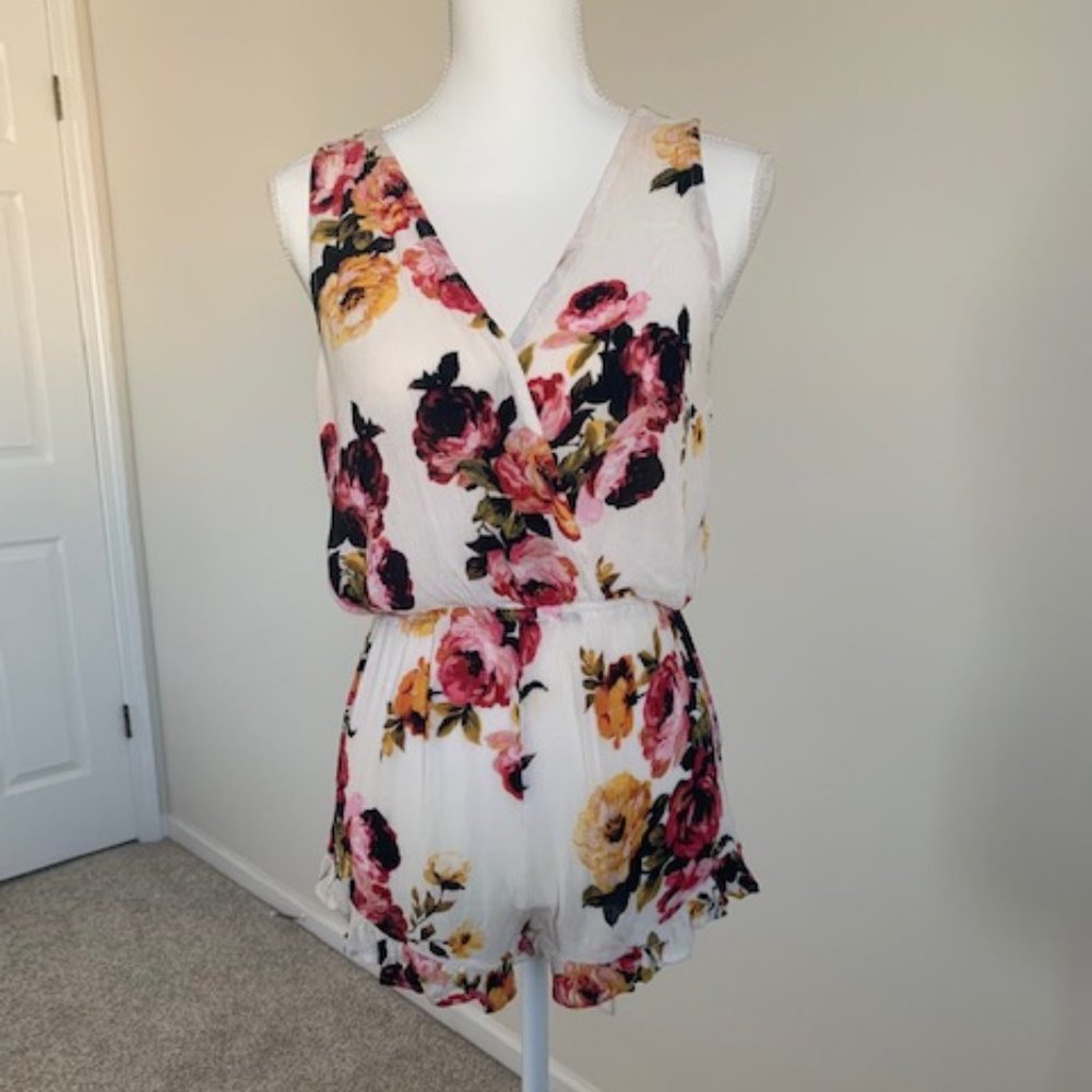 Kendall & Kylie White/Pink/Yellow Floral Romper
